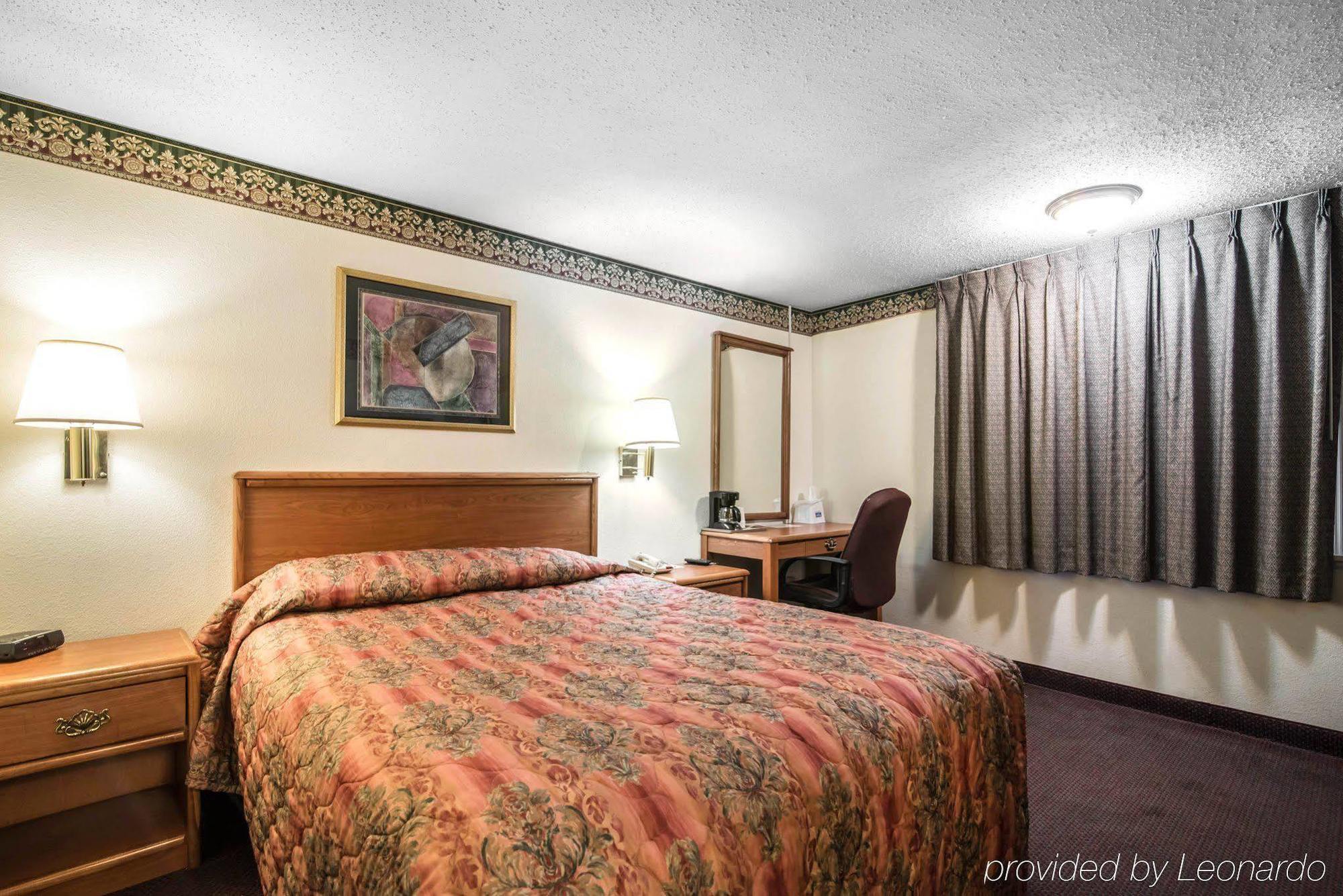 Rodeway Inn And Suites Ithaca Extérieur photo